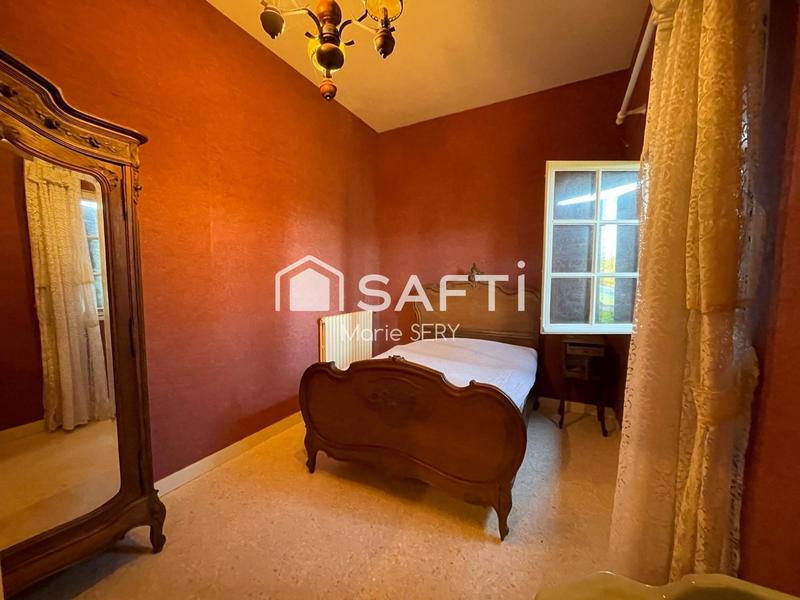 Maison - 218 m² - 8 pièces