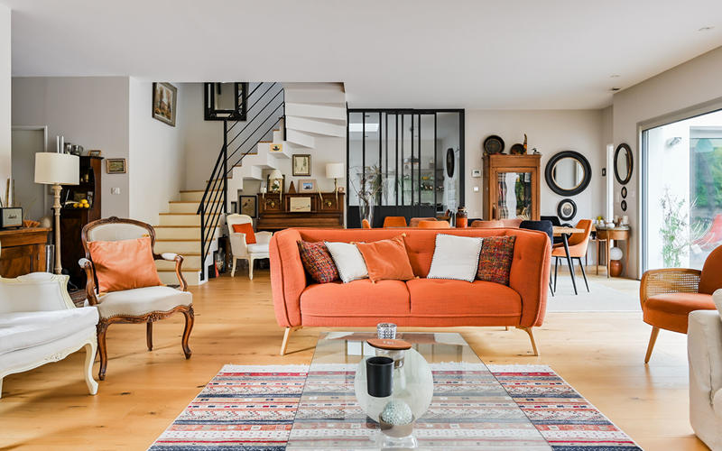 Maison - 230 m² - 7 pièces