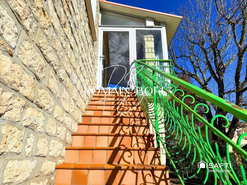 Maison - 155 m² - 6 pièces