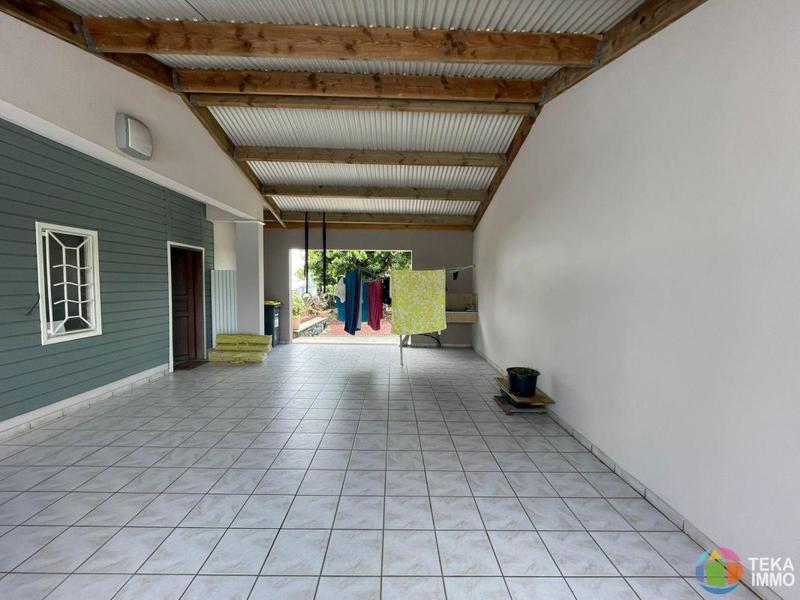 Villa - 235 m² - 8 pièces