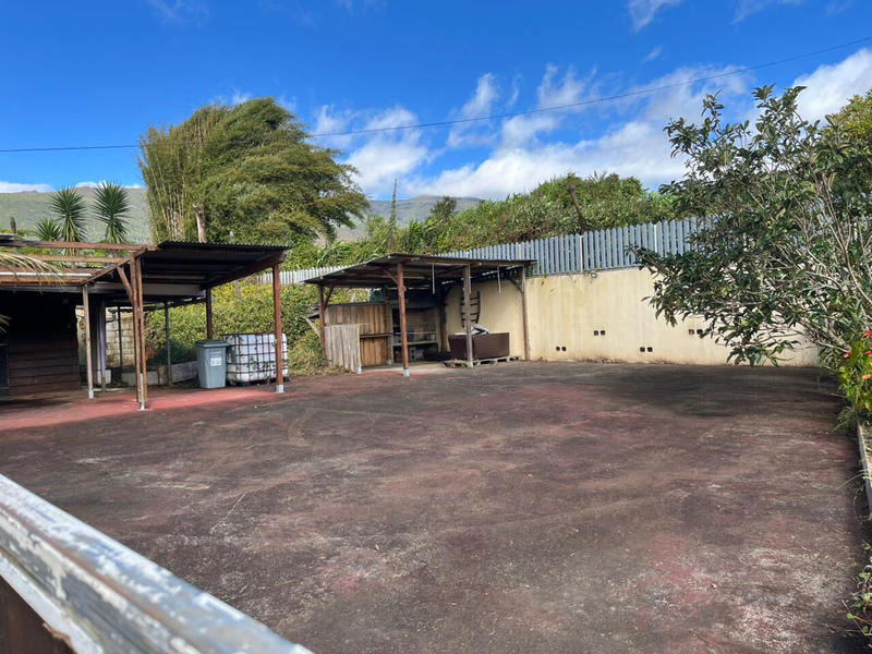 Maison - 280 m² - 10 pièces