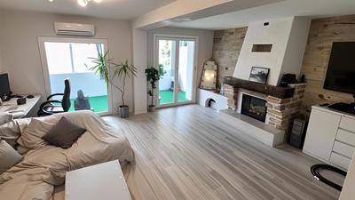 Maison - 175 m² - 6 pièces