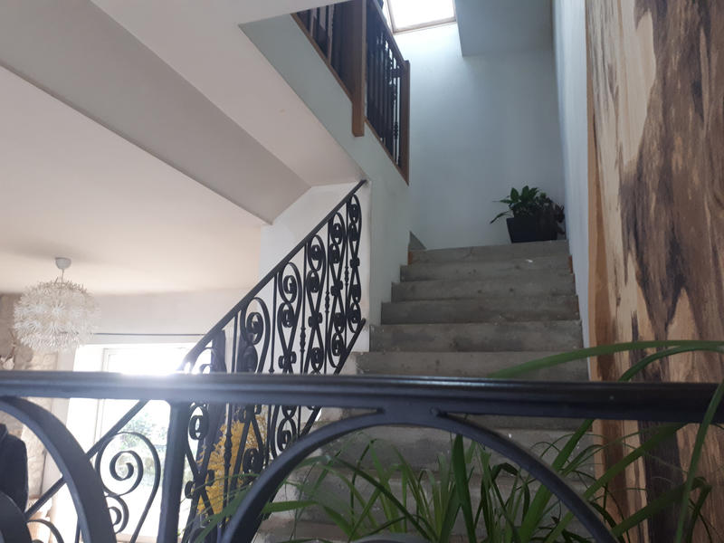 Maison - 202 m² - 6 pièces