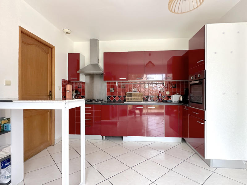 Maison - 207 m² - 10 pièces