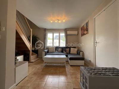 Maison traditionnelle - 108 m² - 4 pièces