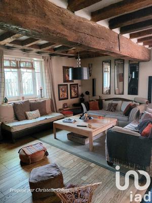 Maison - 147 m² - 8 pièces