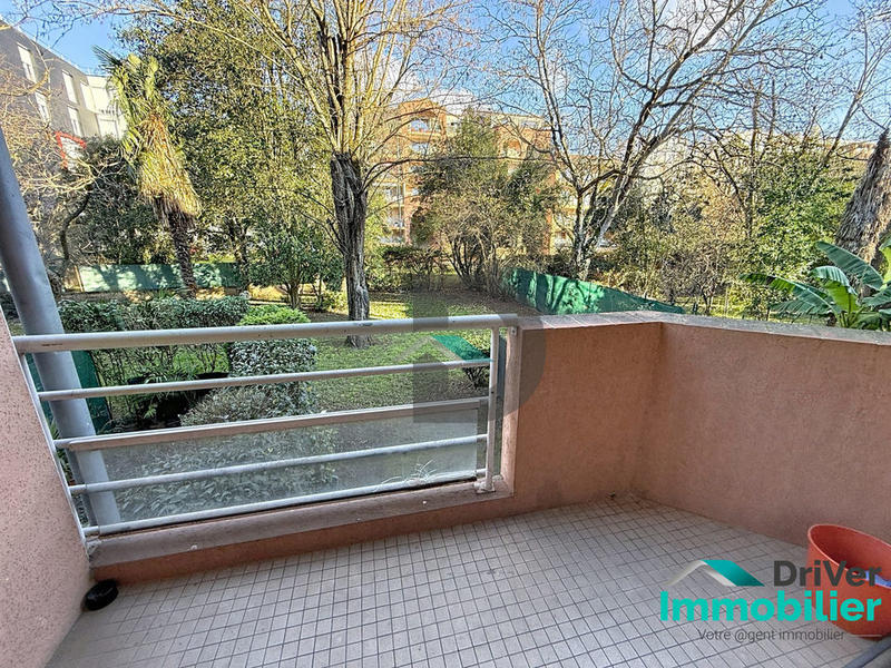 Studio - 28 m² - 1 pièce