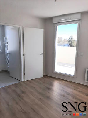 Appartement - 86 m² - 4 pièces