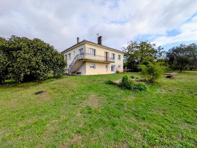 Maison - 170 m² - 7 pièces