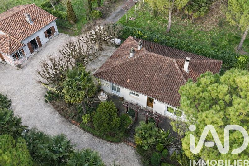 Maison - 93 m² - 5 pièces