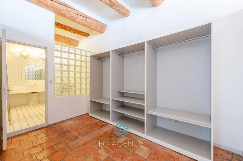 Appartement - 101 m² - 3 pièces