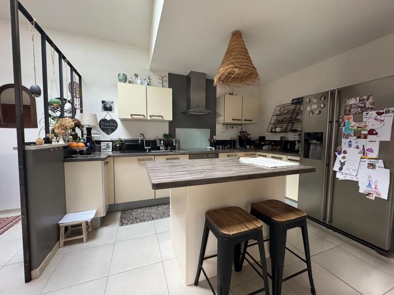 Maison - 152 m² - 6 pièces