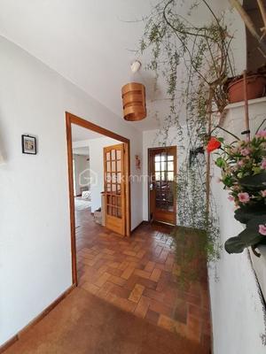 Maison traditionnelle - 145 m² - 6 pièces