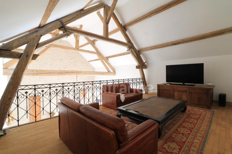 Propriété - 503 m² - 10 pièces