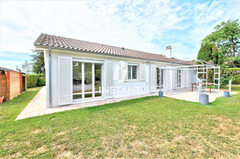 Maison - 170 m² - 8 pièces