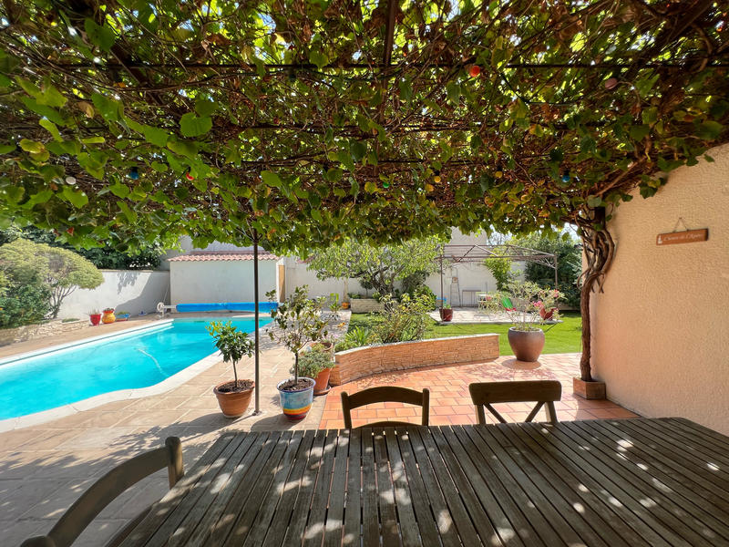 Maison contemporaine - 162 m² - 6 pièces