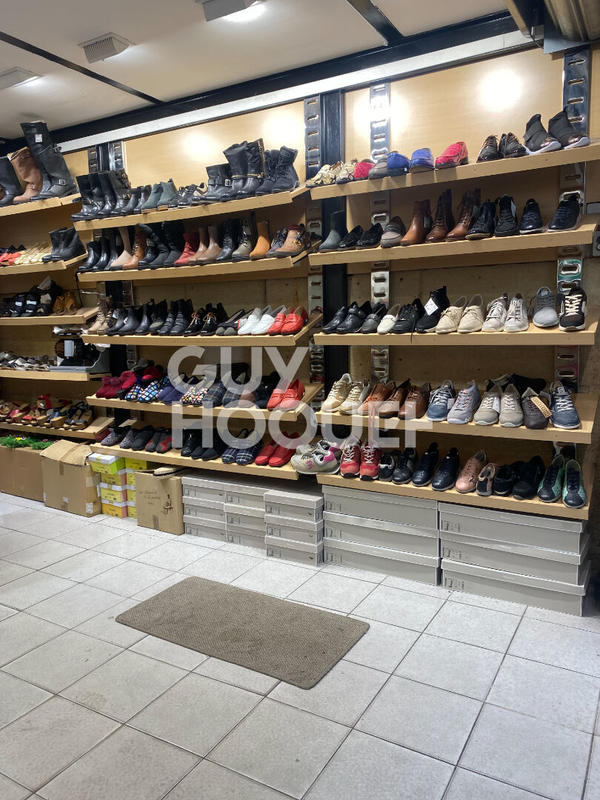 Local d'activité / Entrepôt - 38 m²