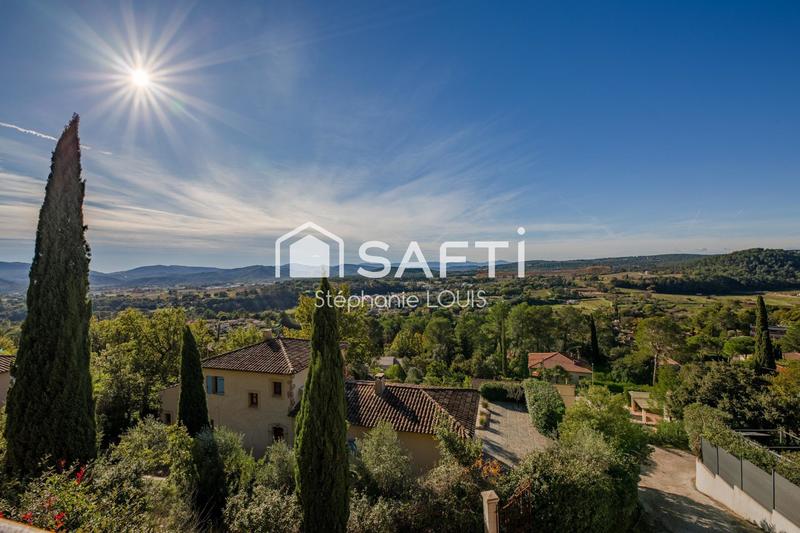 Maison - 232 m² - 8 pièces