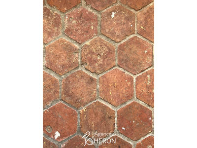 Maison - 216 m² - 7 pièces