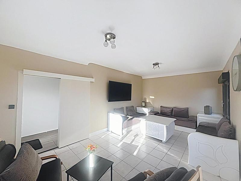 Maison - 138 m² - 6 pièces