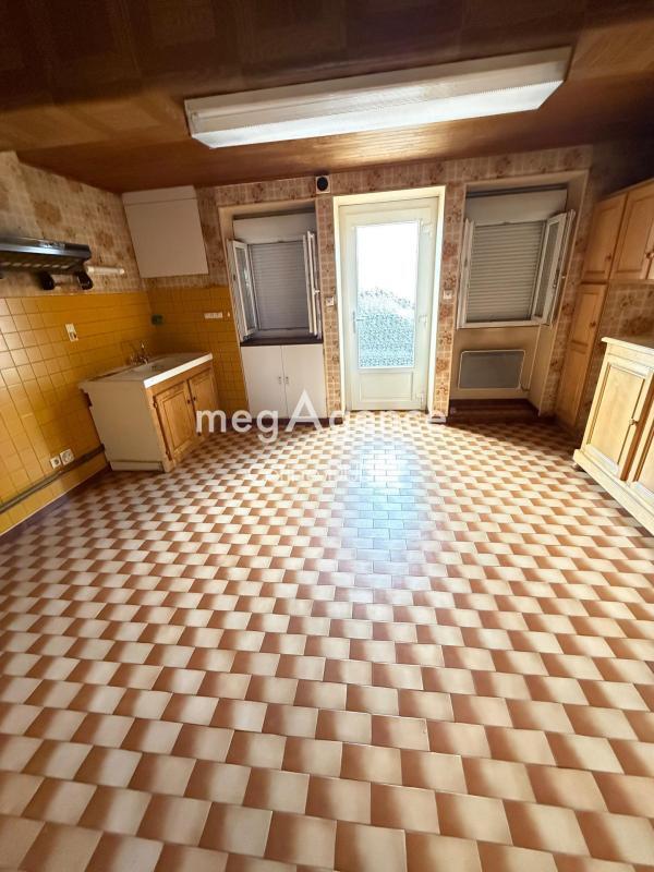 Maison - 93 m² - 4 pièces