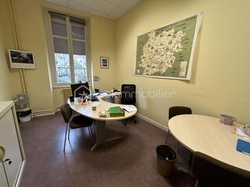 Immeuble - 900 m² - 23 pièces