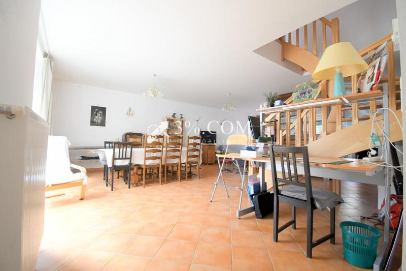 Maison - 283 m² - 10 pièces