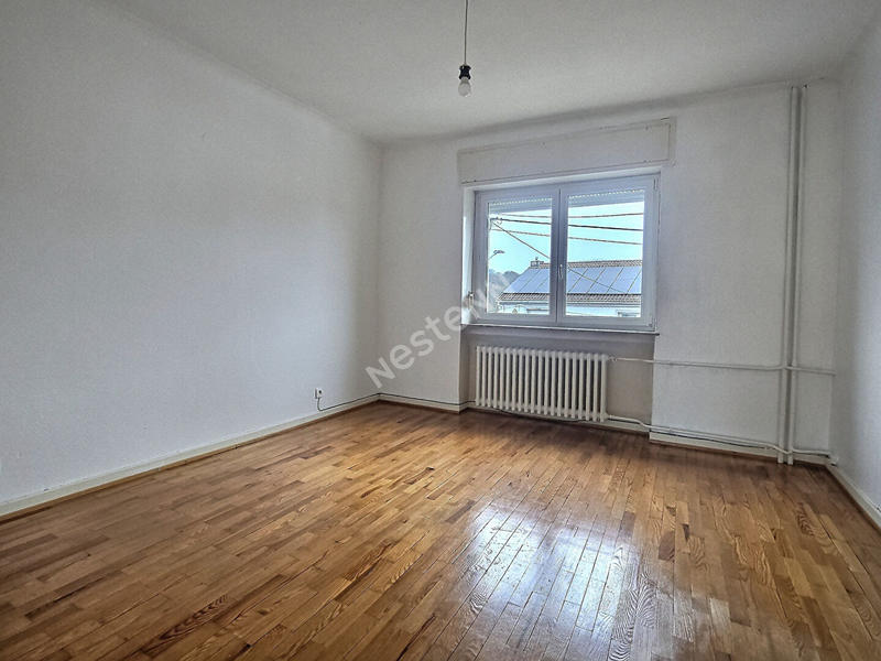 Maison - 127 m² - 8 pièces