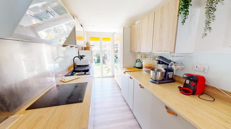 Maison - 76 m² - 4 pièces