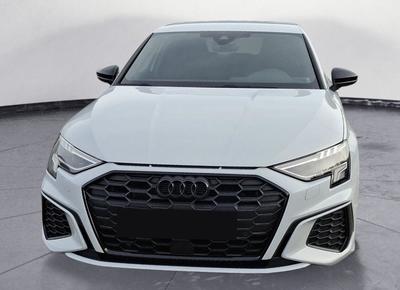 Audi A3 sportback 45 TFSIe s-Line 245 Hybride Rechargeable / Camera de Recul Apple Carplay Android Auto Regulateur Distance Keyless Jantes 18 Coffre Elec