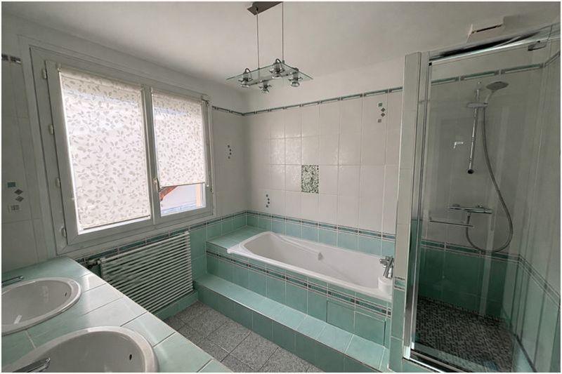 Villa - 115 m² - 5 pièces