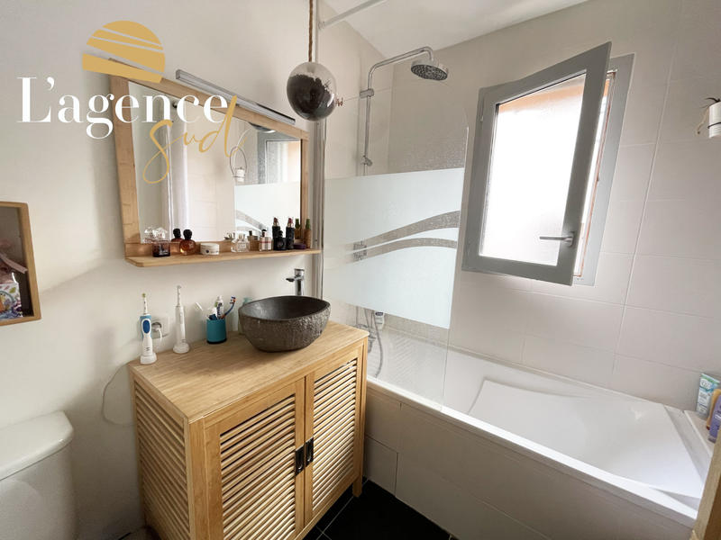 Maison - 65 m² - 3 pièces