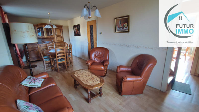 Maison - 104 m² - 5 pièces