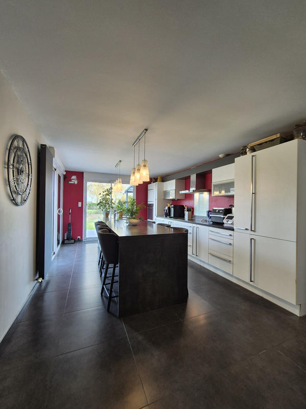 Maison - 160 m² - 7 pièces