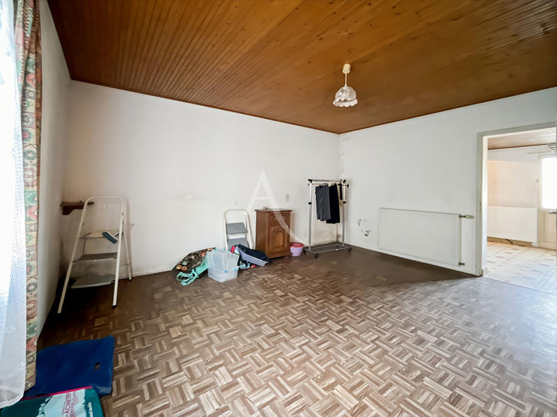 Maison - 99 m² - 3 pièces