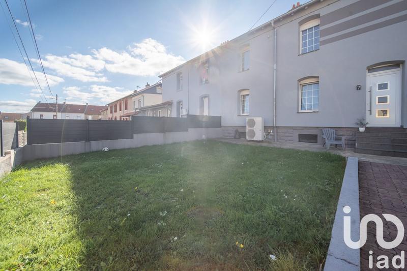 Maison - 80 m² - 4 pièces