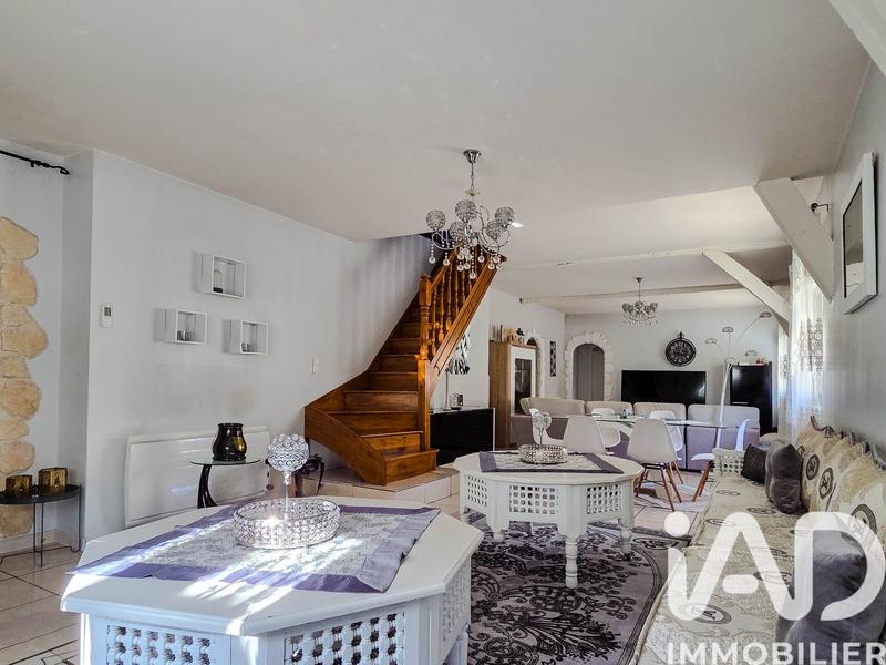 Maison - 180 m² - 5 pièces