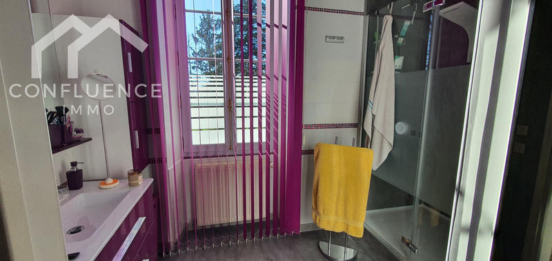 Corps de ferme - 203 m² - 7 pièces