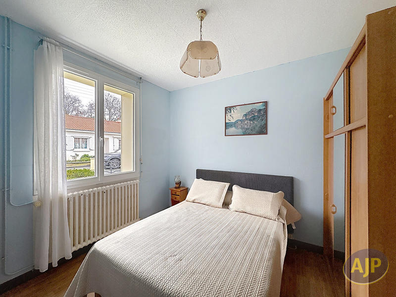 Maison - 77 m² - 5 pièces