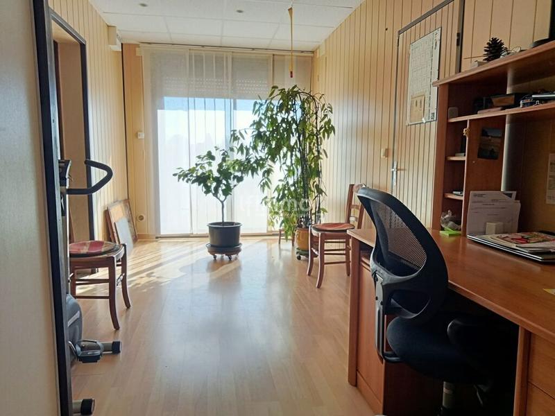 Maison - 216 m² - 6 pièces