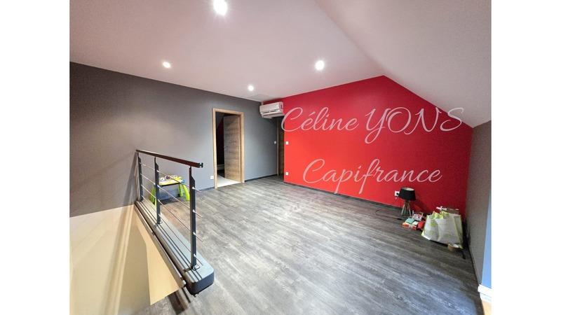 Maison - 171 m² - 9 pièces