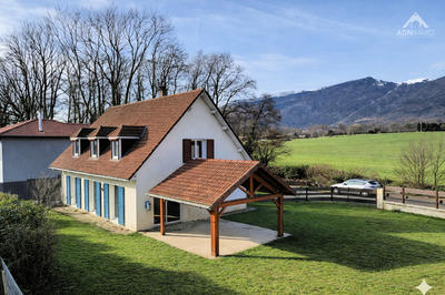 Maison - 145 m² - 6 pièces