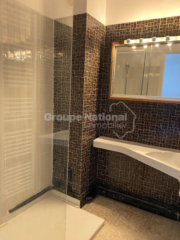 Appartement - 160 m² - 4 pièces