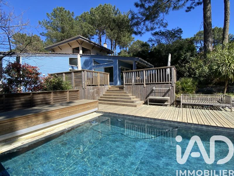 Maison - 111 m² - 5 pièces