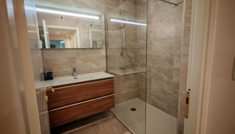 Appartement - 57 m² - 2 pièces