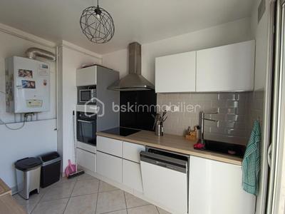 Appartement - 97 m² - 4 pièces