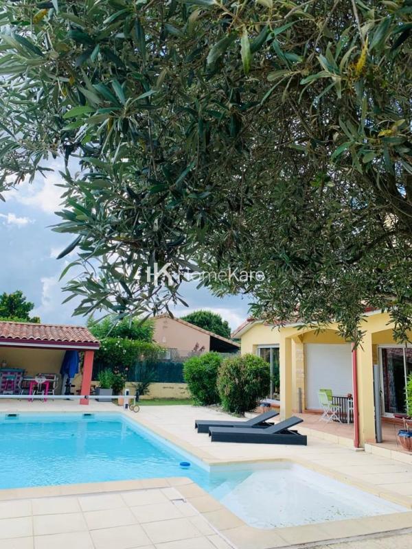 Maison - 190 m² - 5 pièces