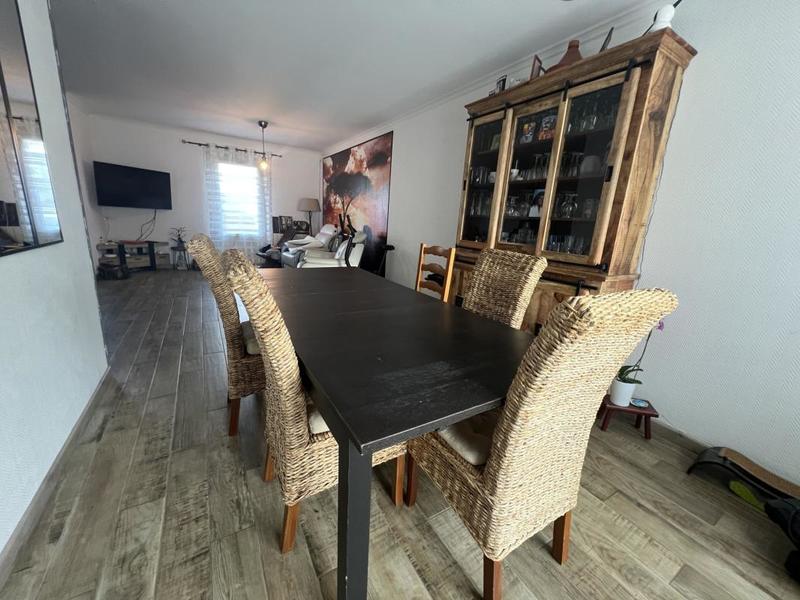 Maison - 101 m² - 6 pièces