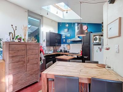 Maison - 178 m² - 7 pièces