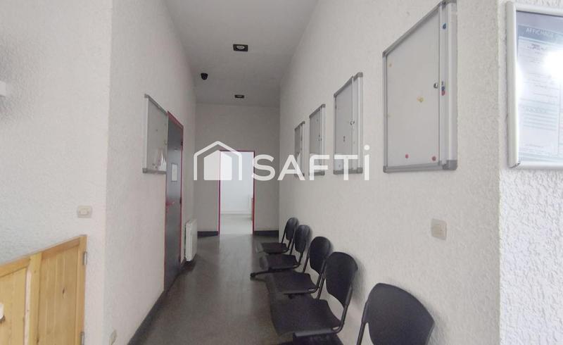 Bureau - 391 m² - 9 pièces